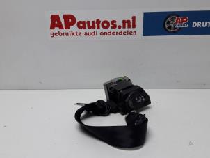 Gebruikte Veiligheidsgordel links-achter Audi A3 (8L1) 1.6 Prijs € 19,99 Margeregeling aangeboden door AP Autos