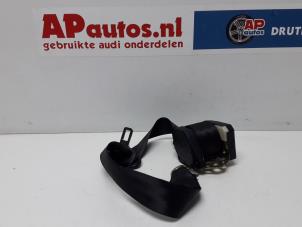 Gebruikte Veiligheidsgordel links-achter Audi A3 (8L1) 1.8 20V Prijs € 19,99 Margeregeling aangeboden door AP Autos