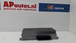 Gebruikte Radio versterker Audi A4 Avant (B8) 2.0 TDI 16V Prijs € 150,00 Margeregeling aangeboden door AP Autos