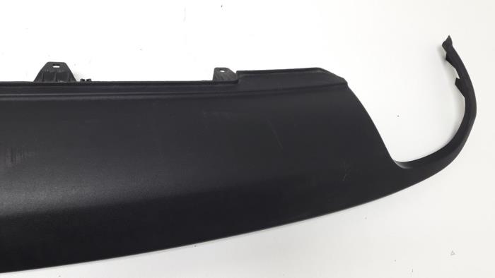 Spoiler achterbumper van een Audi A4 Avant (B8) 2.0 TDI 16V 2011