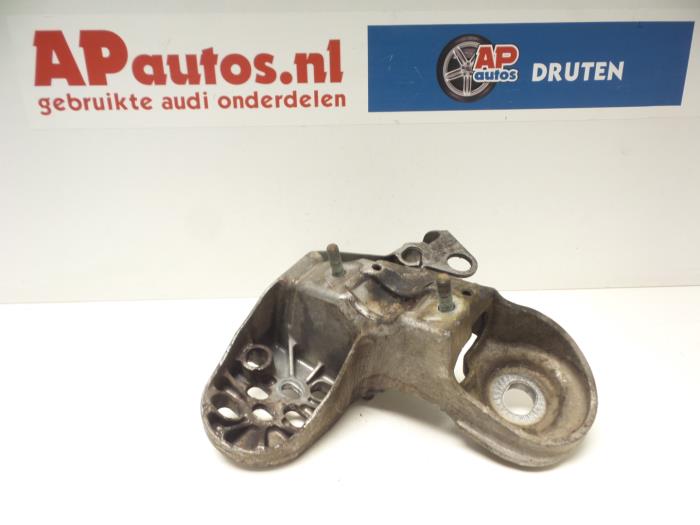 Gebruikte Motorsteun Audi A6 (C5) 2.5 TDI V6 24V Prijs € 19,99 Margeregeling aangeboden door AP Auto's