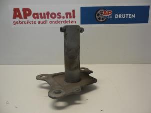 Gebruikte Bumpersteun rechts-voor Audi A3 (8L1) 1.8 20V Prijs € 35,00 Margeregeling aangeboden door AP Autos