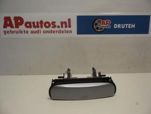 Gebruikte Deurgreep 4Deurs rechts-voor Audi A4 Avant (B7) 2.5 TDI V6 24V Prijs € 24,99 Margeregeling aangeboden door AP Autos