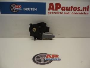 Gebruikte Portierruitmotor Audi A4 Avant (B5) 1.9 TDI Prijs € 19,99 Margeregeling aangeboden door AP Autos