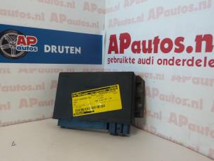 Gebruikte Deur module Audi A6 (C5) 2.4 V6 30V Prijs € 49,99 Margeregeling aangeboden door AP Auto's