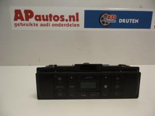 Gebruikte Climatronic Paneel Audi A4 (B5) 2.4 30V Prijs € 24,99 Margeregeling aangeboden door AP Auto's