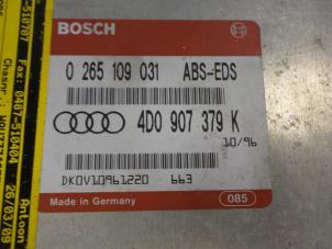 ABS Computer van een Audi A6 (C4) 2.6 V6 1996