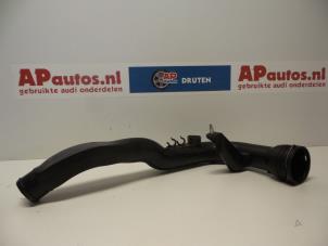 Gebruikte Intercooler Buis Audi A4 (B7) 1.9 TDI Prijs € 24,99 Margeregeling aangeboden door AP Auto's