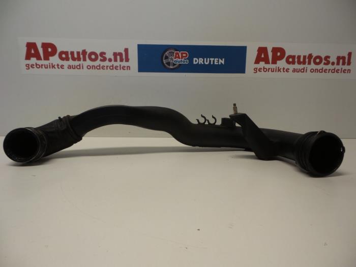 Gebruikte Intercooler Buis Audi A4 (B6) 1.9 TDI PDE 130 Prijs € 24,99 Margeregeling aangeboden door AP Auto's