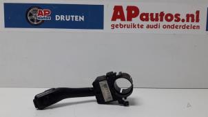 Gebruikte Schakelaar Stuurkolom (licht) Audi A6 Avant Quattro (C5) 2.5 TDI V6 24V Prijs € 19,99 Margeregeling aangeboden door AP Autos