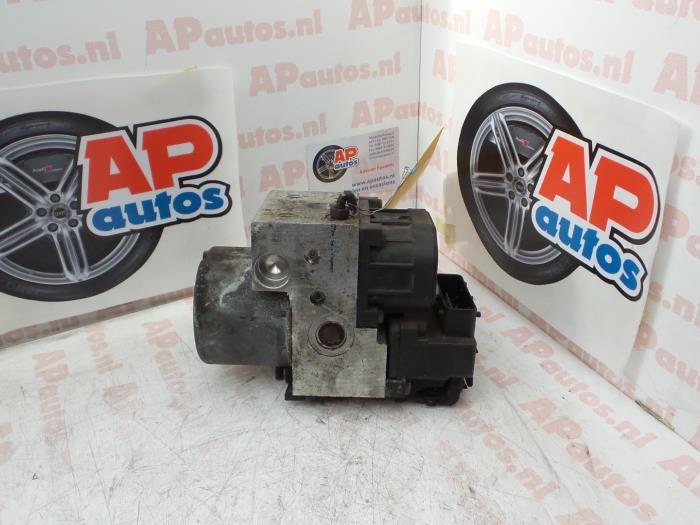 Gebruikte ABS Pomp Audi A4 (B5) 1.8 20V Prijs € 24,99 Margeregeling aangeboden door AP Auto's