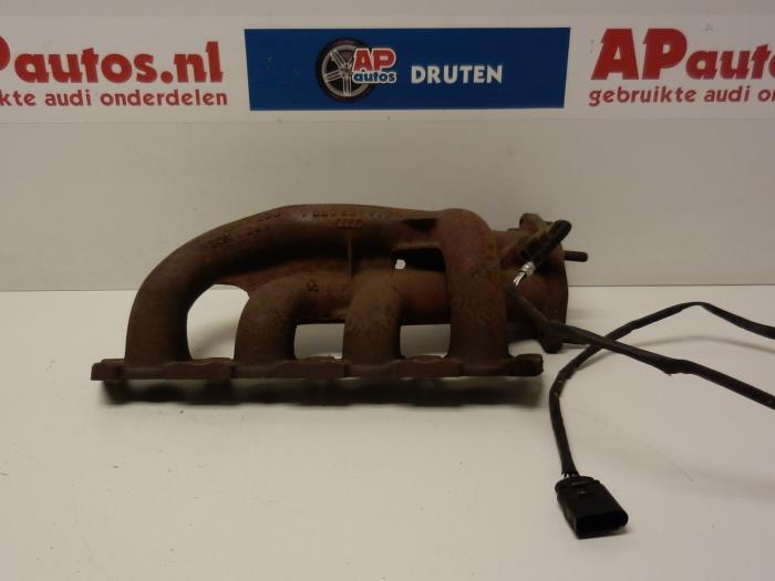 Gebruikte Uitlaatspruitstuk Audi A4 Avant (B5) 1.8 20V Prijs € 24,99 Margeregeling aangeboden door AP Auto's