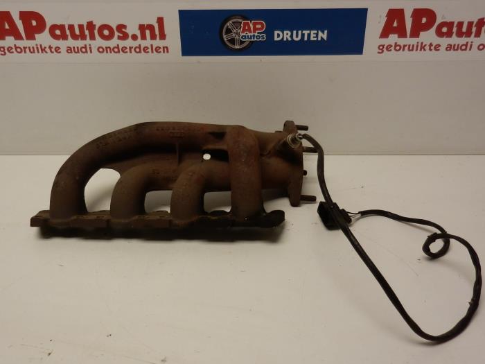 Gebruikte Spruitstuk Uitlaat Audi A4 (B5) 1.8 20V Prijs € 24,99 Margeregeling aangeboden door AP Auto's
