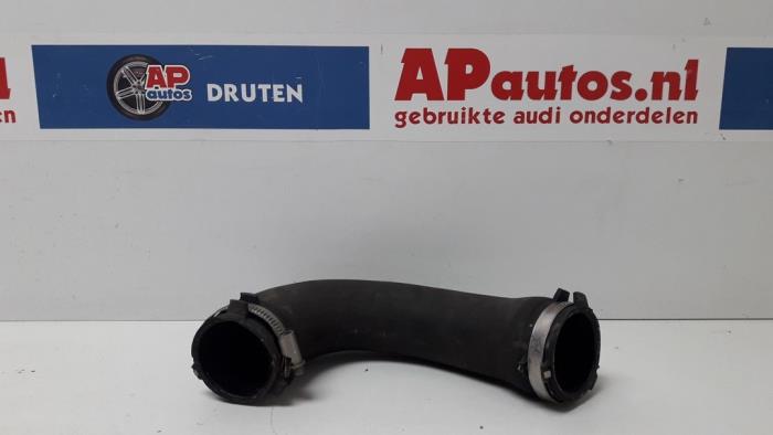 Gebruikte Intercooler Slang Audi A4 Avant (B8) 1.8 TFSI 16V Prijs € 30,00 Margeregeling aangeboden door AP Auto's