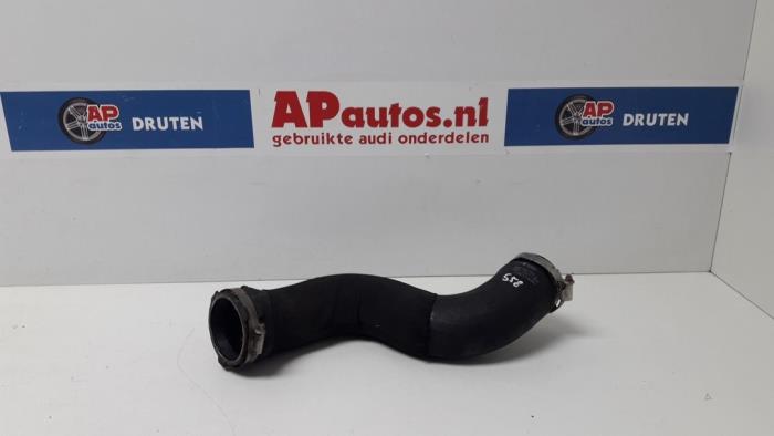 Gebruikte Intercooler Buis Audi A4 Avant (B8) 1.8 TFSI 16V Prijs € 19,99 Margeregeling aangeboden door AP Auto's