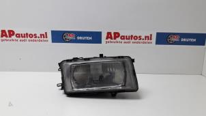 Gebruikte Koplamp rechts Audi 80 (B3) 1.8 Prijs € 19,99 Margeregeling aangeboden door AP Autos