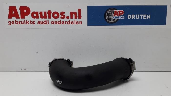 Gebruikte Intercooler Slang Audi A4 Avant (B8) 2.0 TDI 16V Prijs € 30,00 Margeregeling aangeboden door AP Auto's