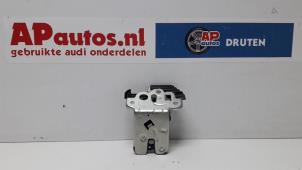 Gebruikte Achterklep Slotmechaniek Audi A1 (8X1/8XK) 1.2 TFSI Prijs € 14,99 Margeregeling aangeboden door AP Autos