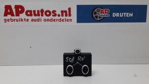 Gebruikte Module Centrale Deurvergrendeling Audi A4 Avant (B8) 1.8 TFSI 16V Prijs € 24,99 Margeregeling aangeboden door AP Autos