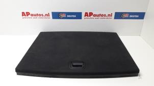 Gebruikte Vloerplaat bagageruimte Audi A4 Avant (B8) 1.8 TFSI 16V Prijs € 24,99 Margeregeling aangeboden door AP Autos