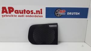 Gebruikte Speakerkap Audi A8 (D3) 6.0 W12 48V Quattro Prijs € 15,00 Margeregeling aangeboden door AP Autos