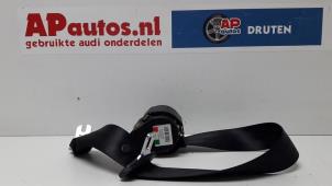 Gebruikte Veiligheidsgordel links-achter Audi A4 Avant (B8) 2.0 TDI 16V Prijs € 35,00 Margeregeling aangeboden door AP Autos