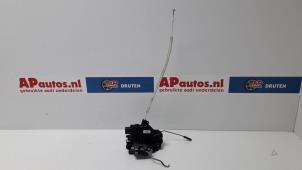 Gebruikte Portierslot Mechaniek 4Deurs links-voor Audi A6 Prijs € 35,00 Margeregeling aangeboden door AP Autos