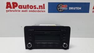 Gebruikte Radio CD Speler Audi A3 (8P1) 1.9 TDI Prijs € 50,00 Margeregeling aangeboden door AP Autos