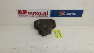 Gebruikte Remklauw (Tang) rechts-voor Audi A6 Avant (C6) 2.4 V6 24V Prijs € 45,00 Margeregeling aangeboden door AP Autos