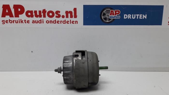 Gebruikte Motorrubber Audi A6 Avant (C6) 2.4 V6 24V Prijs € 19,99 Margeregeling aangeboden door AP Auto's
