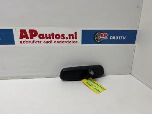 Gebruikte Binnenspiegel Audi A2 (8Z0) 1.4 16V Prijs € 45,00 Margeregeling aangeboden door AP Autos