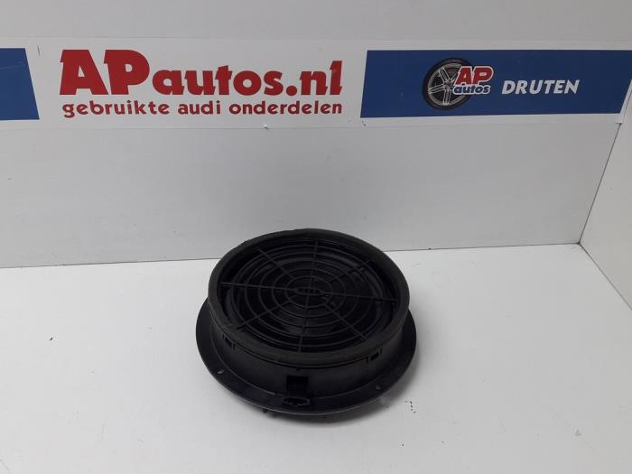 Gebruikte Luidspreker Audi Q5 (8RB) 2.0 TFSI 16V Quattro Prijs € 19,99 Margeregeling aangeboden door AP Auto's