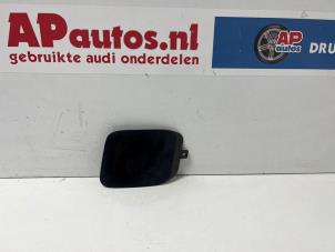 Gebruikte Sleepoog Afdekkap achter Audi A3 Sportback (8PA) 1.9 TDI Prijs € 14,99 Margeregeling aangeboden door AP Autos