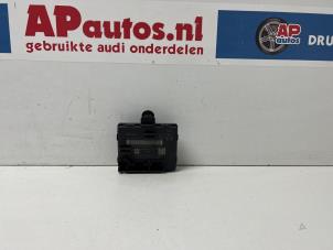 Gebruikte Centrale Deurvergrendelings Module Audi A3 Sportback (8VA/8VF) 1.0 30 TFSI 12V Prijs € 25,00 Margeregeling aangeboden door AP Autos