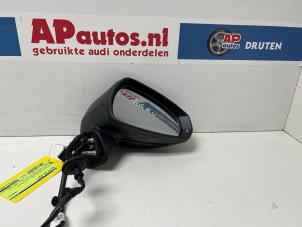 Gebruikte Spiegel Buiten rechts Audi A3 Sportback (8VA/8VF) 1.0 30 TFSI 12V Prijs € 99,00 Margeregeling aangeboden door AP Autos