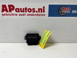 Gebruikte Module PDC Audi A3 Sportback Quattro (8PA) 3.2 V6 24V Prijs € 30,00 Margeregeling aangeboden door AP Autos