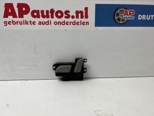 Gebruikte Stoelverstellings Schakelaar Audi A3 Sportback Quattro (8PA) 3.2 V6 24V Prijs € 45,00 Margeregeling aangeboden door AP Autos