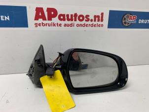 Gebruikte Buitenspiegel rechts Audi A4 Avant (B8) 2.0 TDI 16V Prijs € 49,99 Margeregeling aangeboden door AP Autos