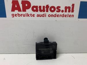 Gebruikte Centrale Deurvergrendelings Module Audi A3 Sportback (8VA/8VF) 1.4 TFSI 16V Prijs € 24,99 Margeregeling aangeboden door AP Autos