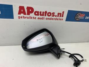 Gebruikte Buitenspiegel links Audi A3 Sportback (8VA/8VF) 1.4 TFSI ACT Ultra 16V Prijs € 124,99 Margeregeling aangeboden door AP Autos