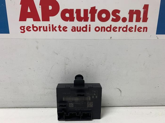 Gebruikte Deur module Audi A3 Sportback (8VA/8VF) 1.4 TFSI 16V Prijs € 19,99 Margeregeling aangeboden door AP Auto's