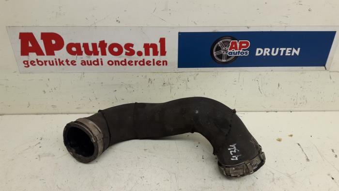 Gebruikte Intercooler Slang Audi A5 Quattro (B8C/S) 3.0 TDI V6 24V Prijs € 24,99 Margeregeling aangeboden door AP Auto's