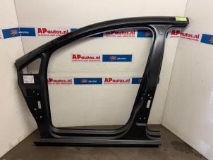 Nieuwe Snijdeel links-voor Volkswagen Golf Plus (5M1/1KP) 1.4 16V Prijs € 302,49 Inclusief btw aangeboden door AP Auto's