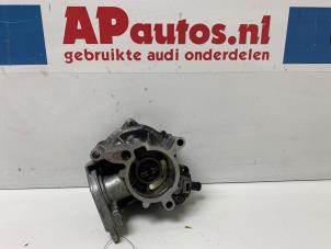 Gebruikte Vacuumpomp (Benzine) Audi A4 (B8) 2.0 TFSI 16V Prijs € 49,99 Margeregeling aangeboden door AP Auto's