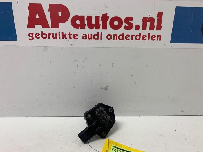 Gebruikte Olie niveau sensor Audi A4 Avant (B8) 2.0 TDI 16V Prijs € 14,99 Margeregeling aangeboden door AP Auto's