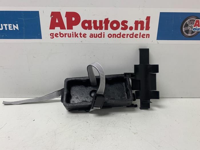 Gebruikte Diversen Audi A3 Sportback (8VA/8VF) 1.0 30 TFSI 12V Prijs € 14,99 Margeregeling aangeboden door AP Auto's