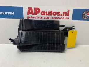 Gebruikte Koolstoffilter Audi A3 Sportback (8VA/8VF) 1.0 30 TFSI 12V Prijs € 24,99 Margeregeling aangeboden door AP Auto's