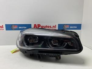 Gebruikte Rechter Koplamp BMW 2 serie Active Tourer (F45) 225xe 1.5 TwinPower Turbo 12V Prijs € 349,99 Margeregeling aangeboden door AP Auto's