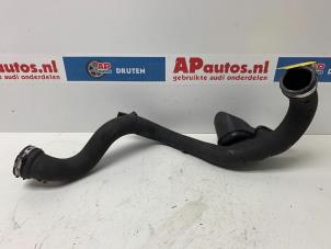 Gebruikte Intercooler Buis Audi A4 Avant (B8) 1.8 TFSI 16V Prijs € 49,99 Margeregeling aangeboden door AP Auto's