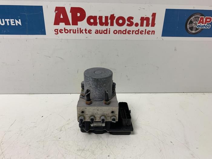 Gebruikte ABS Pomp Audi A6 Quattro (C6) 3.0 TDI V6 24V Prijs € 149,99 Margeregeling aangeboden door AP Auto's